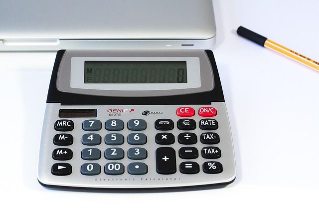 How to Plan Your Down Payment Using a Mortgage Calculator